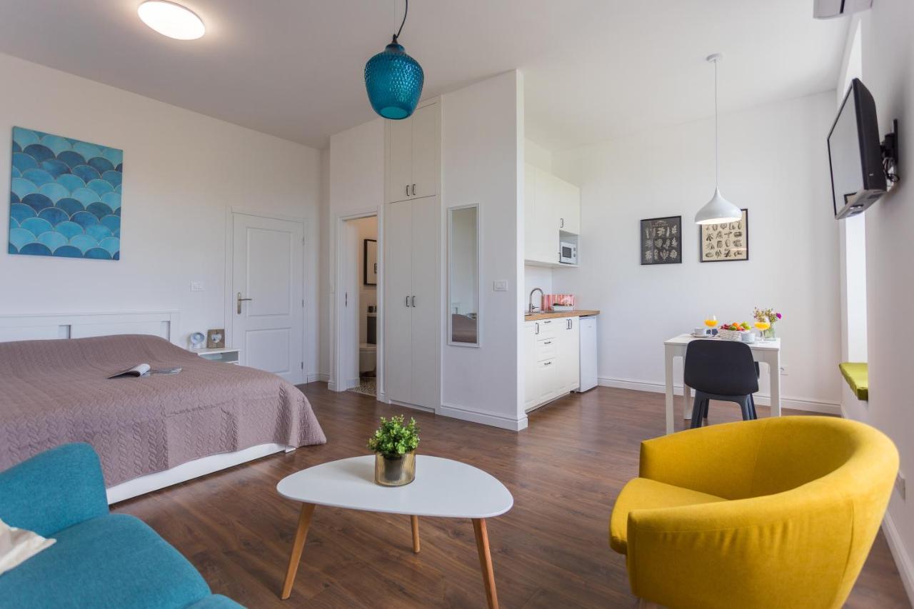 Bu2 Pula Studio Apartment Екстериор снимка