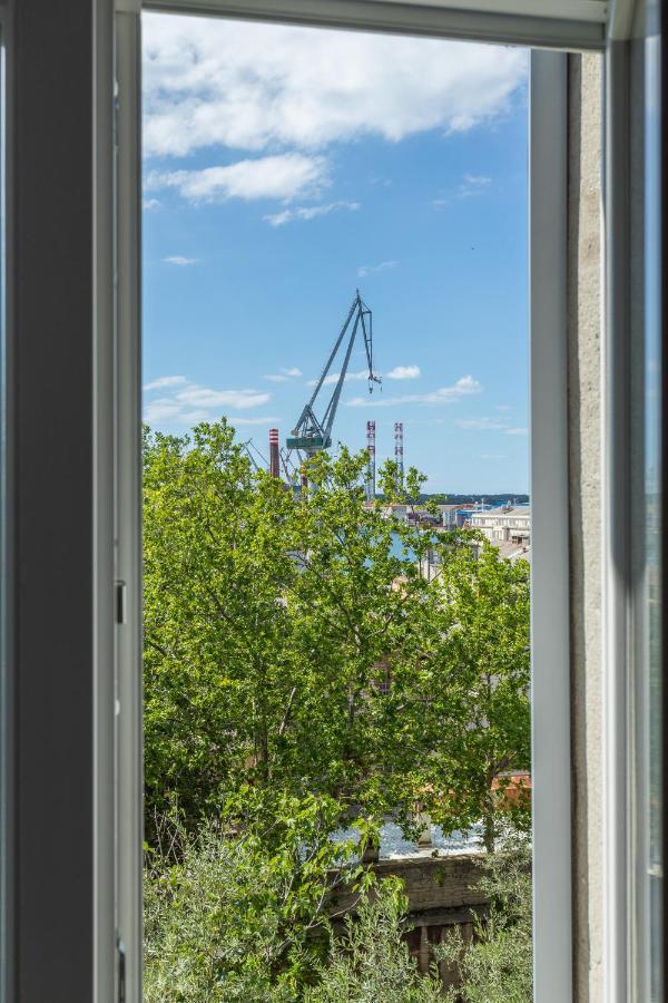 Bu2 Pula Studio Apartment Екстериор снимка