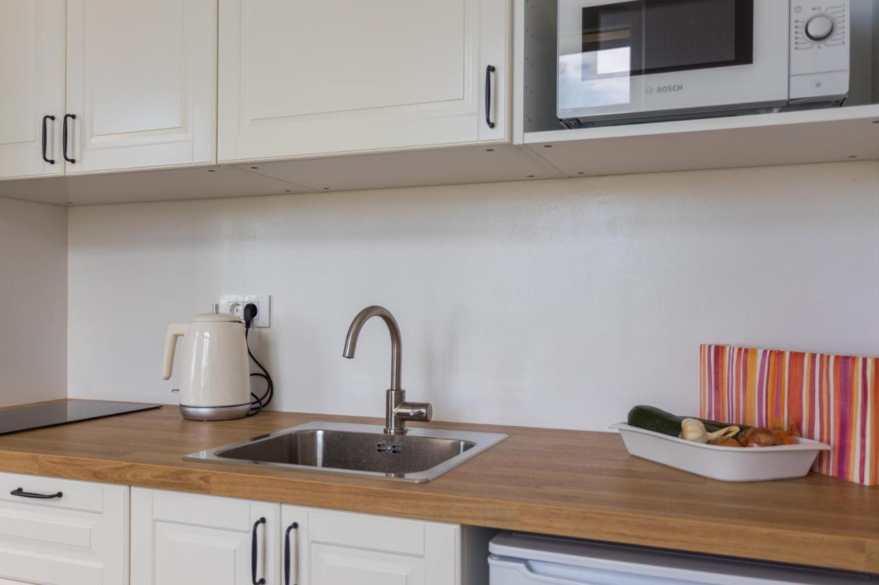Bu2 Pula Studio Apartment Екстериор снимка