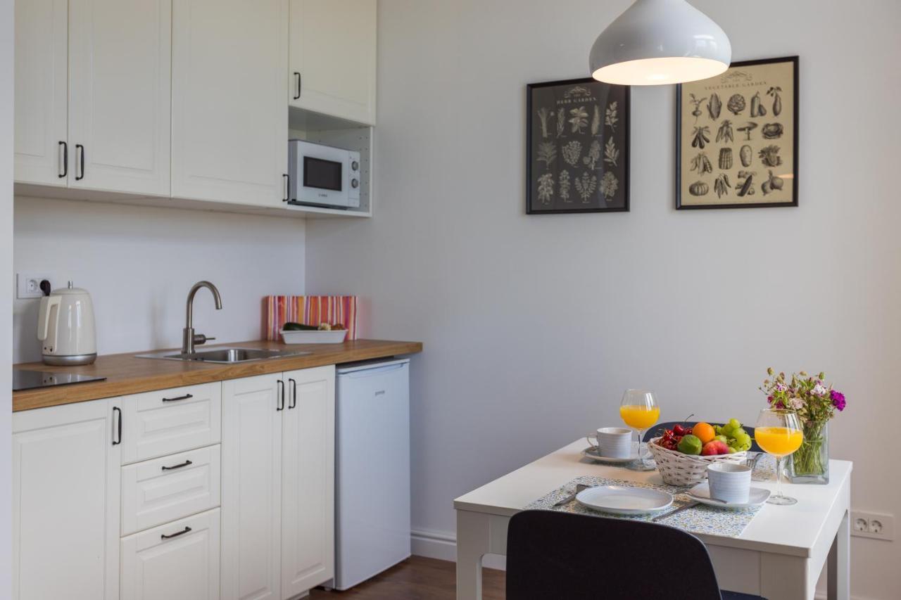 Bu2 Pula Studio Apartment Екстериор снимка